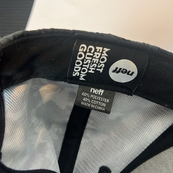 Neff Snap Back Hat - Picture 5 of 5